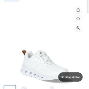 I'm selling the gym shoes